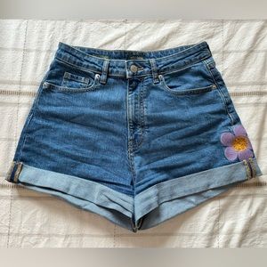 Wild Fable Target High-rise shorts embroidered flowers -  size 4